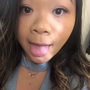 Meet your Posher, Xue